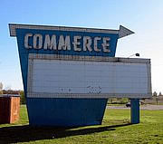 commerce sign